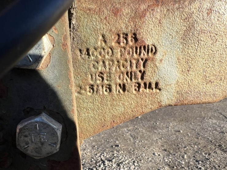 2012-giant-vac-tl29202bvg-towable-leaf-vacuum-image-14