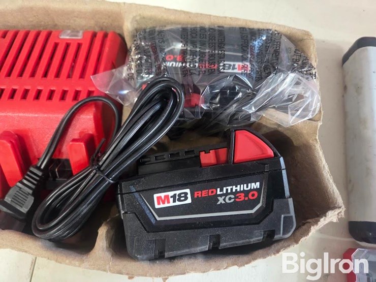 milwaukee-battery-operated-tools-image-15