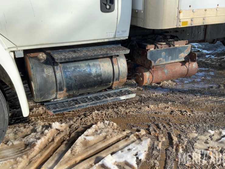 2007-international-durastar-4300-image-17