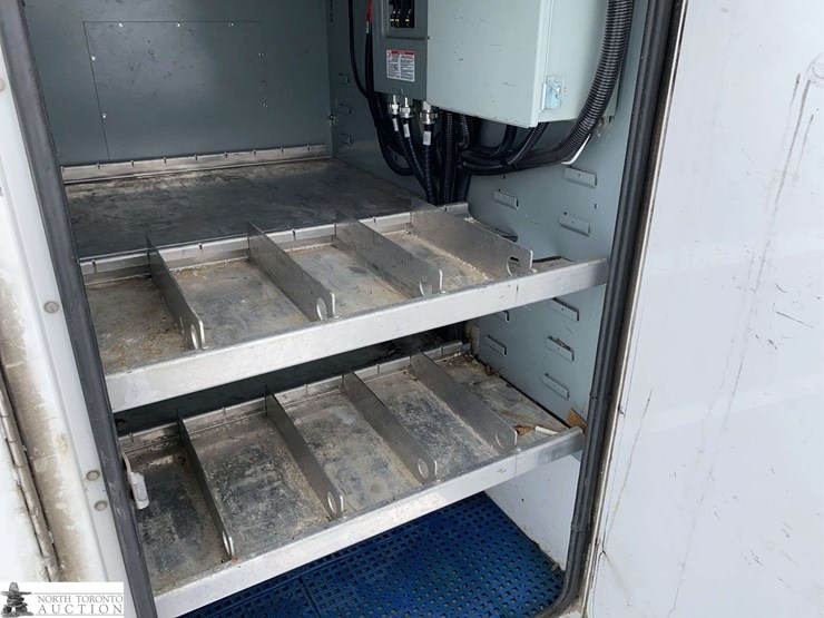 2013-ford-f450-image-40