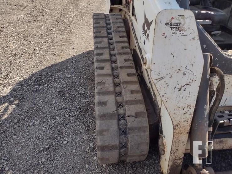 2020-bobcat-t590-image-34
