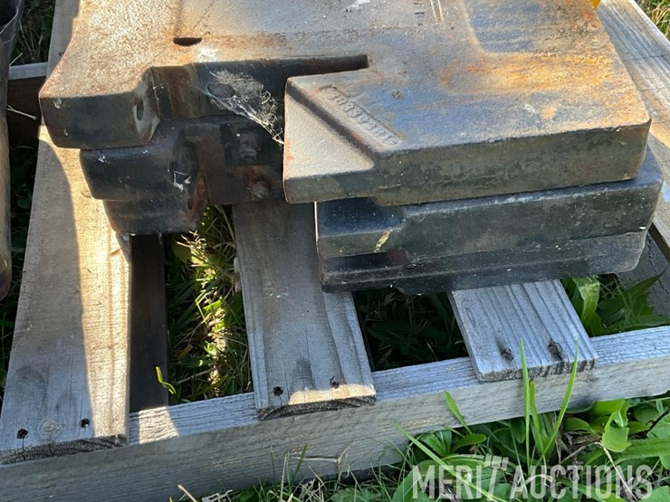 (3)-ih-suitcase-weights-image-5