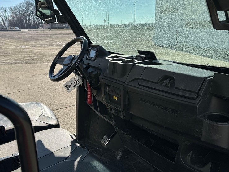 2023-polaris-ranger-1000-image-12