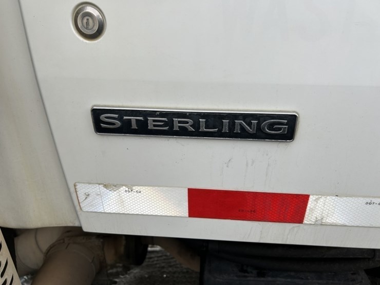 2002-sterling-l7500-image-17
