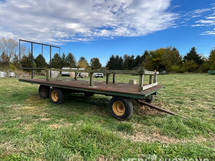 20ft.-hay-rack-with-steel-deck-image-7