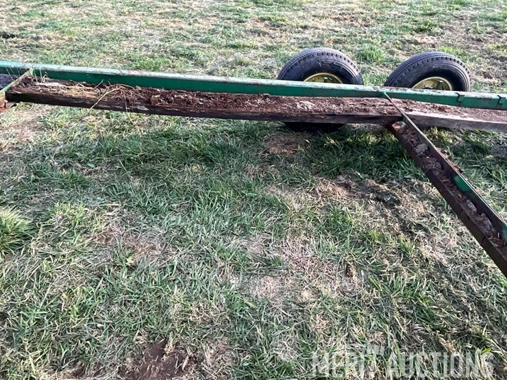 john-deere-implement-trailer-image-35