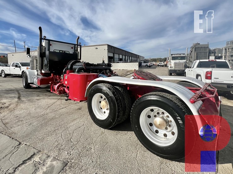 2006-kenworth-w900-image-2