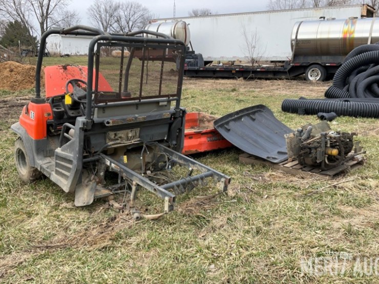 kubota-rtv900-image-3