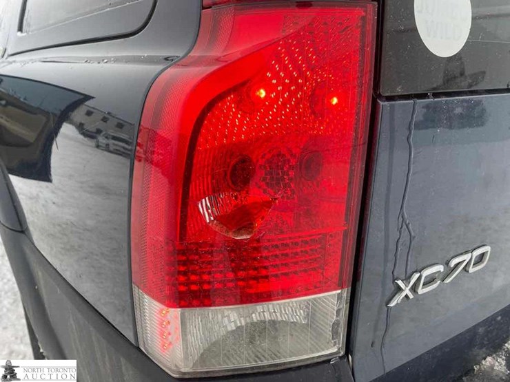 2007-volvo-xc70-image-23