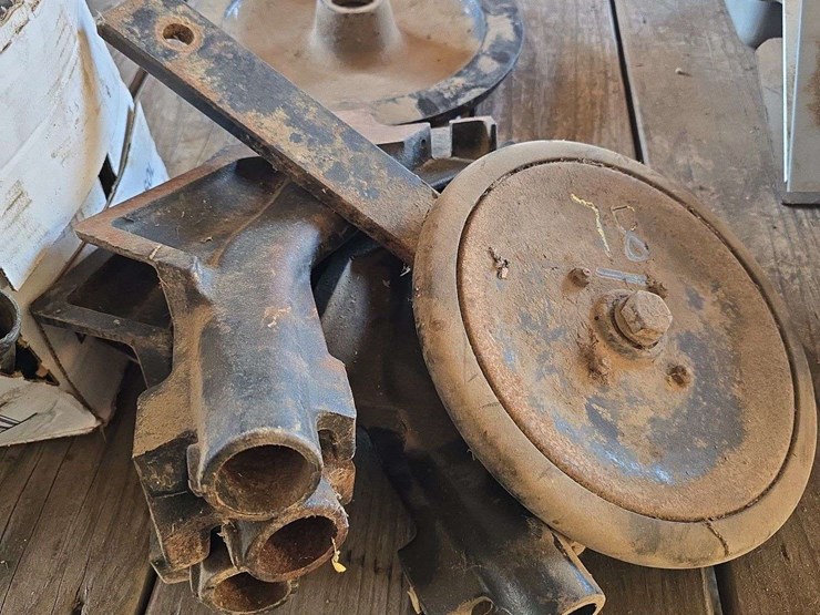 john-deere-750-image-2