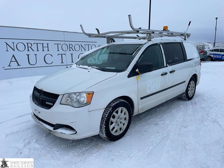 2015-ram-c/v-image-1