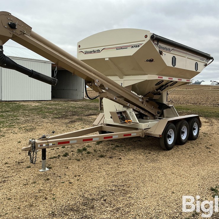 2021 UNVERFERTH 3755