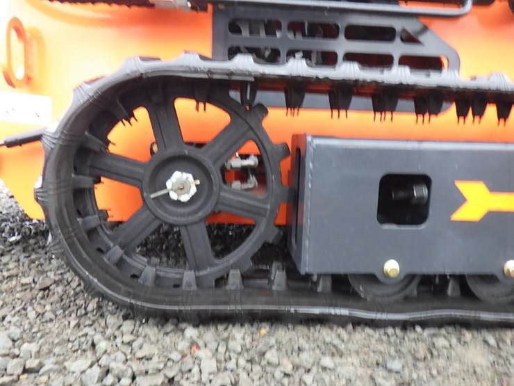 2025-aboss-gh380-skid-steer-tracked-loader-image-8