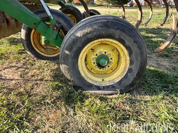 john-deere-714-image-46