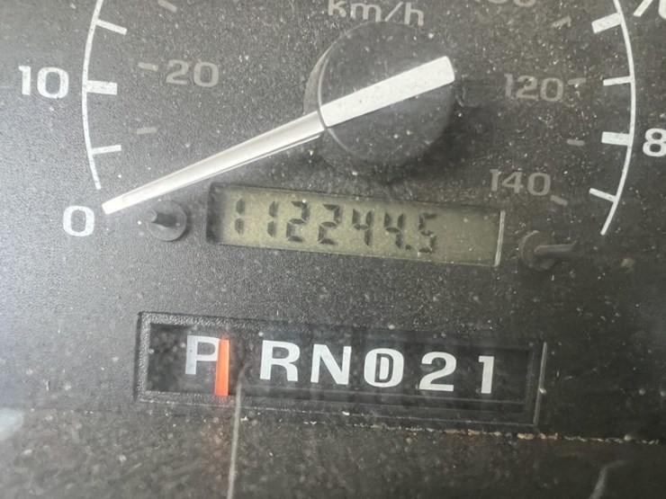 1996-ford-f350-image-29