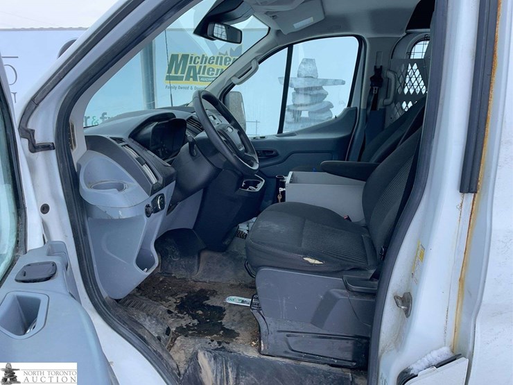 2018-ford-transit-image-13