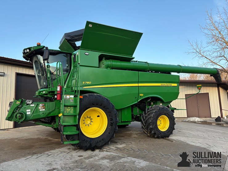 2018-john-deere-s780-image-9
