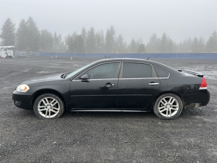 2013-chevrolet-impala-ltz-sedan-image-2