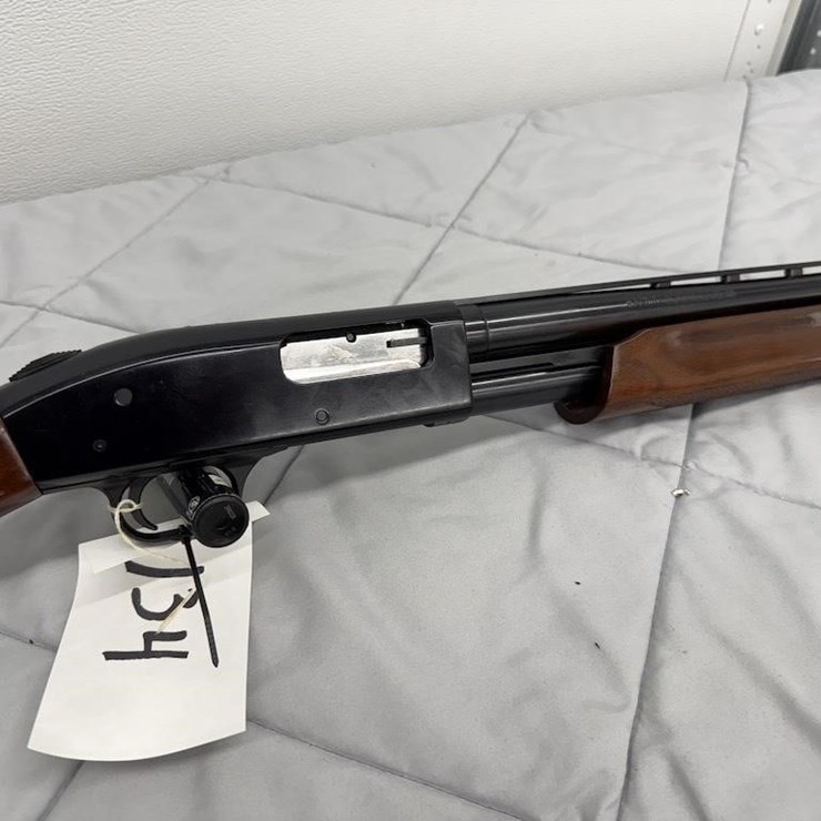 Mossberg Model 500 12 Gauge Shotgun