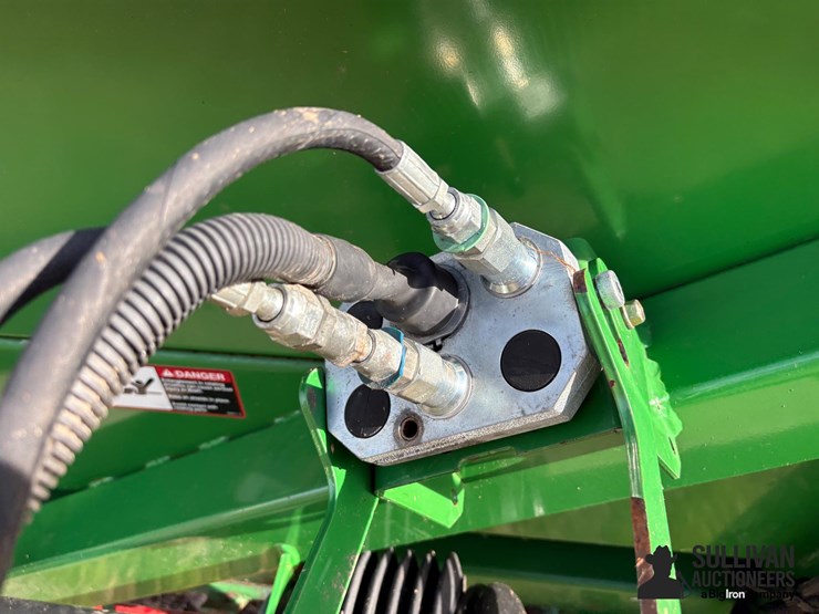 2010-john-deere-2010-image-18