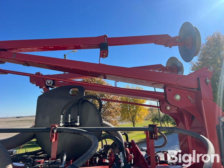 2013-case-ih-1250-image-17