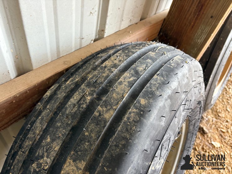 goodyear-11l-15fi-tire-on-6-bolt-rim-image-5