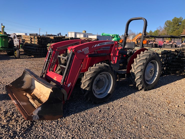 massey-ferguson-2615-image-1