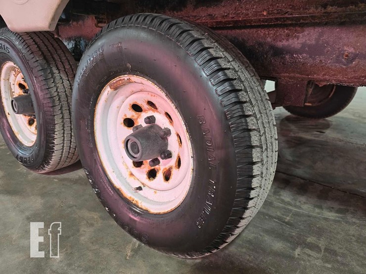 2010-keystone-rv-co-sprinter-310kbs-image-19