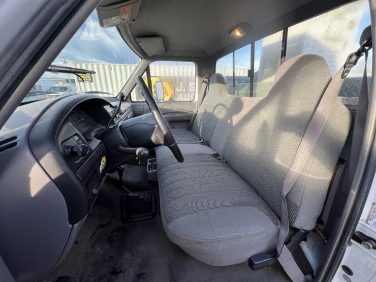 1996-ford-f350-image-26