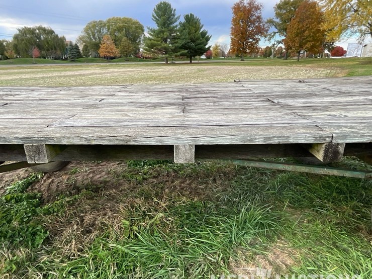 hay-rack-on-running-gear-image-18