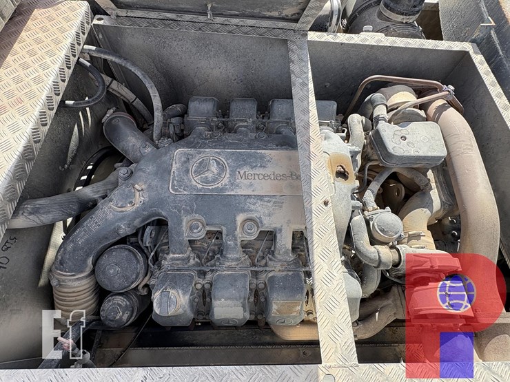 2013-terex-ac200-1-image-9