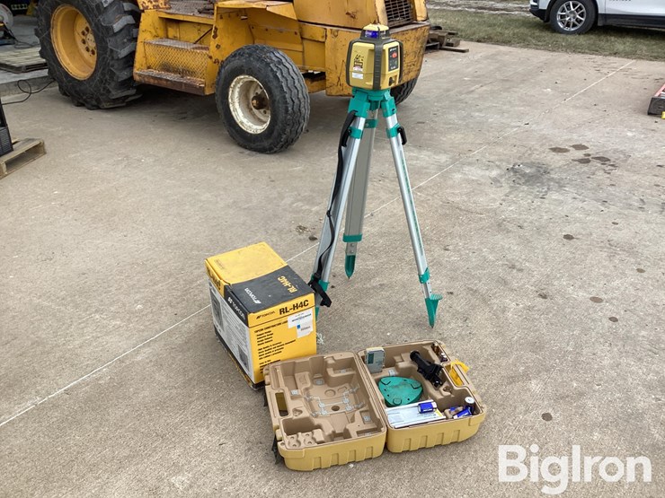 top-con-rl-h4c-self-leveling-rotating-laser-image-4