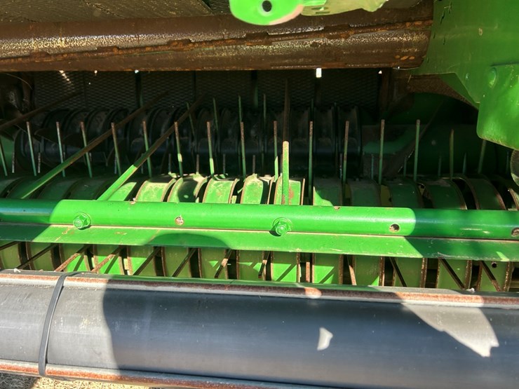 john-deere-460m-image-12