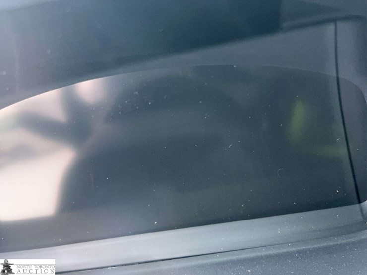 2025-ford-explorer-image-19