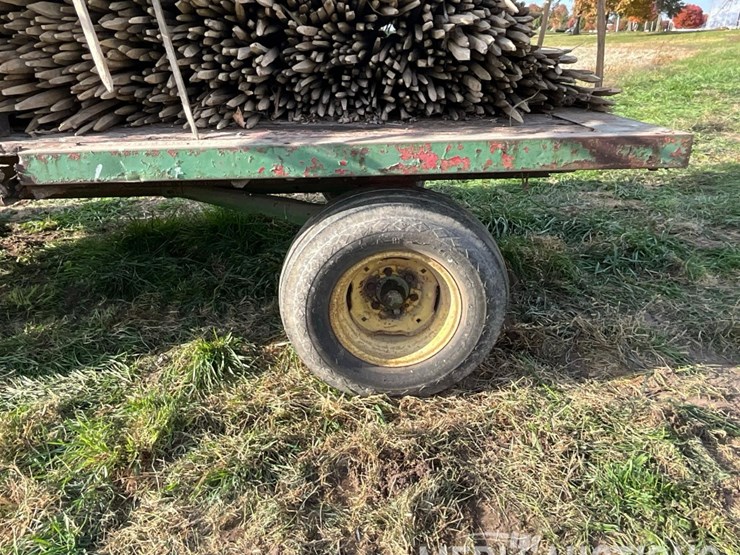 hay-rack-on-john-deere-running-gear-image-17