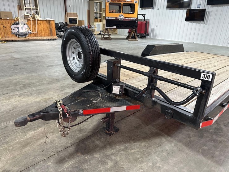 16-ft-x-7-ft-tandem-axle-equipment-trailer-image-10