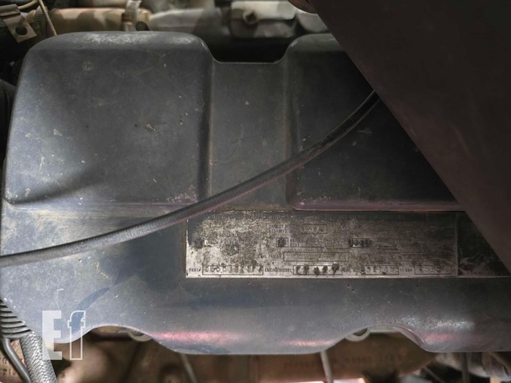 2000-mack-ch613-image-40