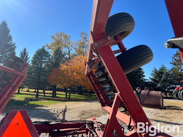 case-ih-3950-image-19