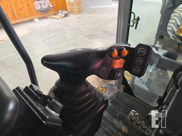 2020-deere-670gp-image-18