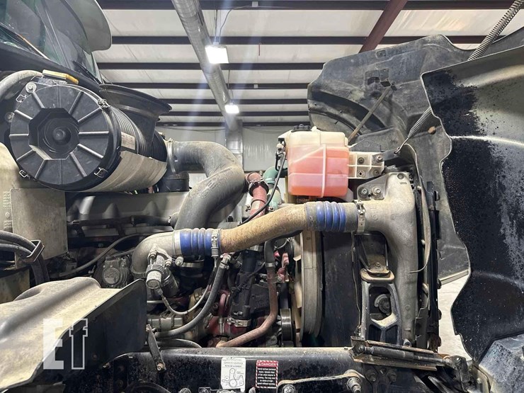 2009-mack-granite-gu713-image-37