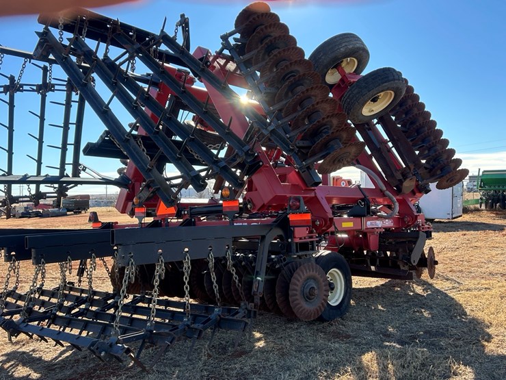 #4-•-2019-mcfarlane-5124-image-21