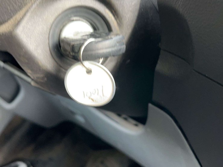 2016-ford-transit-image-17