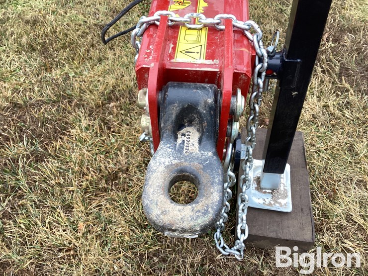 2023-case-ih-255-image-9