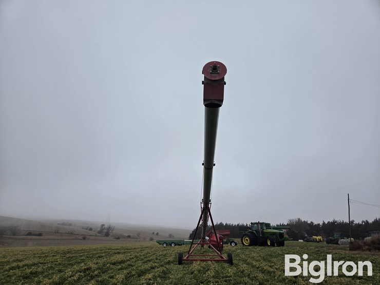 2023-peck-10-81-swing-hopper-auger-image-6