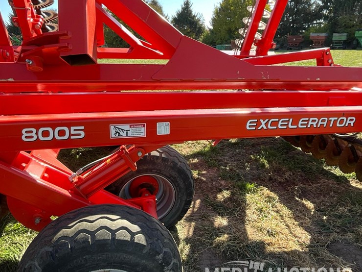 2016-kuhn-krause-8005-excelerator-verticle-tillage-tool-image-54