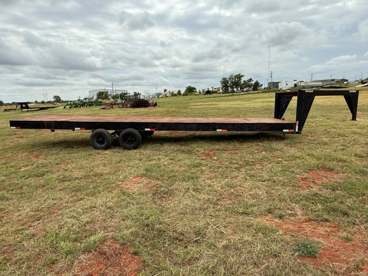 #58-•-gooseneck-flatbed-image-8