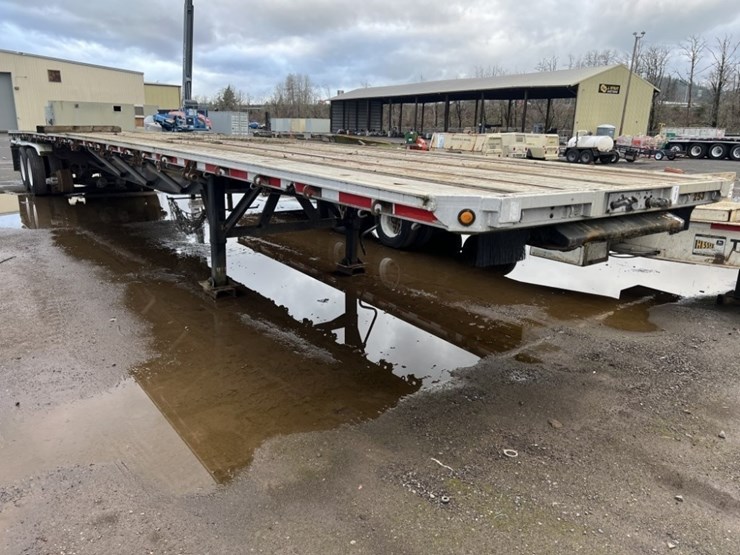 1996-western-quad-axle-flatbed-trailer-image-2