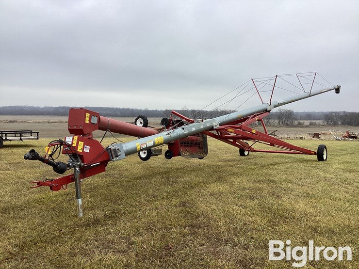 hutchinson-/mayrath-swing-away-auger-image-1