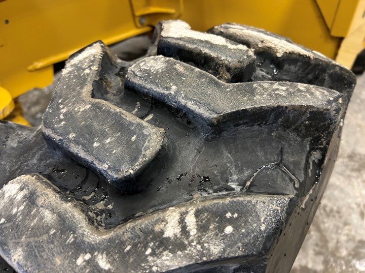 2021-deere-310sl-hl-image-72