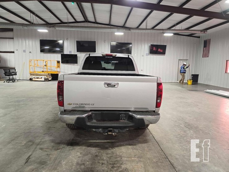 2012-chevrolet-colorado-image-8